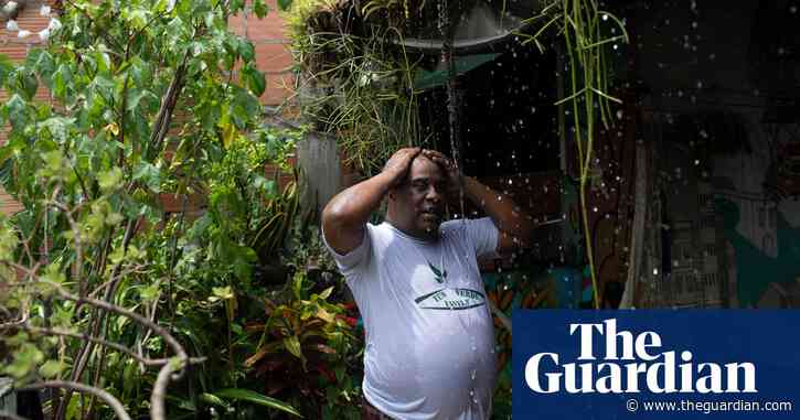 ‘Hell de Janeiro’: scorching heat highlights Brazil’s glaring inequality