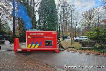 Brandweer pompt water weg: kruispunt Staatsbaan enkele dagen dicht