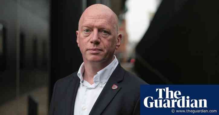 UK union leader’s mass defiance warning over ‘attempt to ban strikes’