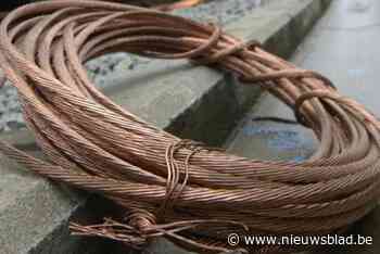 Man die elektriciteitsdraden verbrandde in tuin moet 500 euro boete betalen