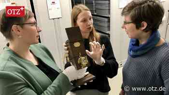 Weihnachtsaktion: Jenaer tauchen ein in das Depot des Optischen Museums