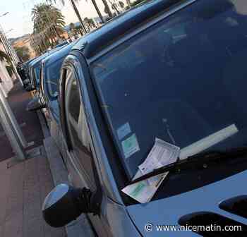 Stationnement: l'Assemblée rétablit l'obligation de payer son amende pour la contester