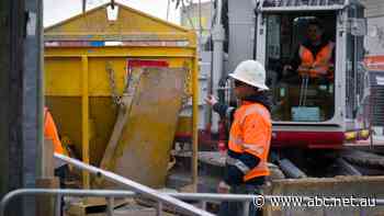 'A lot of dollars, not a lot of benefit': Experts call for Suburban Rail Loop to be scrapped