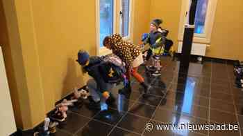 Zo’n tweehonderd Brechtse schoentjes wachten om gevuld te worden door de sint