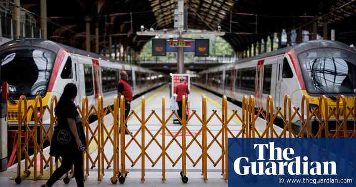 Rail strikes: Aslef announces industrial action in December