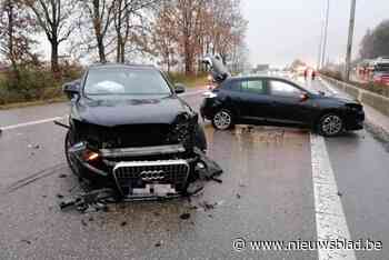 Tijdlang file op E313 richting Lummen door ongeval aan Hasselt-West