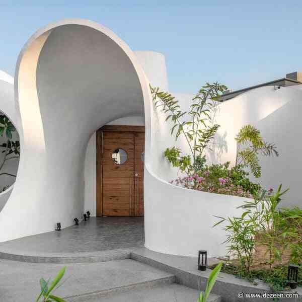 The Grid Architects completes sculptural ferrocement workplace in Ahmedabad
