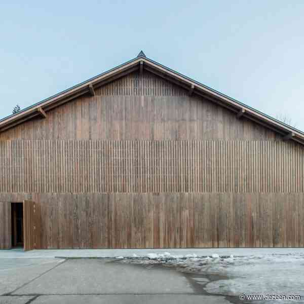 Local cedar forms snow-cooled rice warehouse in Niigata Prefecture