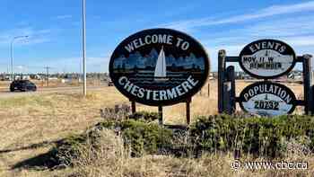 Province dismisses Chestermere councillors and managers, citing failure to fix dysfunction