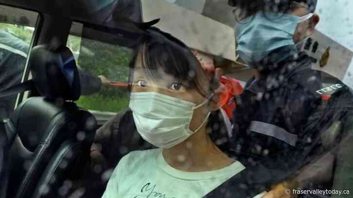 Hong Kong democracy activist Agnes Chow jumps bail to stay in Toronto