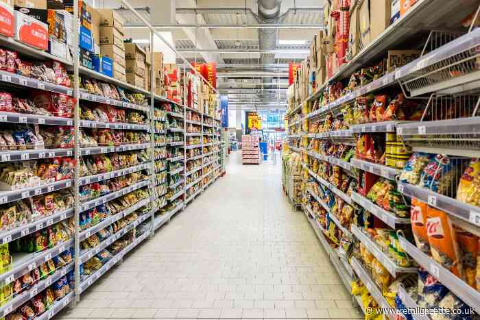 Supermarkets ‘blatantly disregarding’ HFSS rules