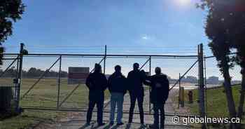 Pilots flock to Buttonville to say goodbye to the airport where they learned to fly