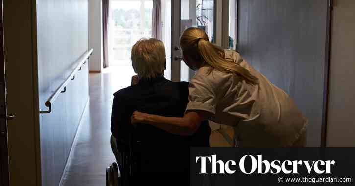 Curbs on migrant workers would be ‘dangerous’ for social care, warns government adviser