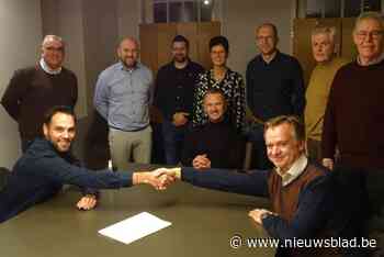 Lokaal bestuur en kerkfabriek ondertekenen belangrijke ruilovereenkomst