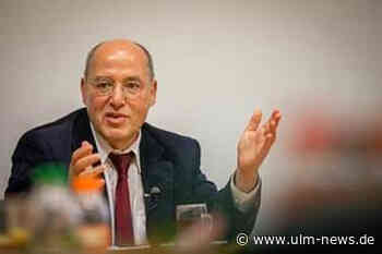 Lesung mit Politiker Gregor Gysi im Kornhaus in Ulm