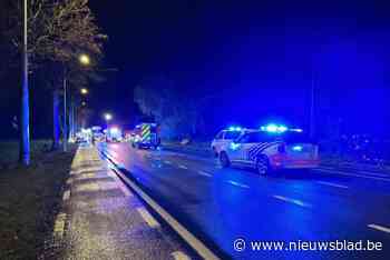 Twee doden en nog twee mensen in levensgevaar na zware frontale botsing in Waarschoot