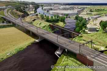 Government pledges £3.9bn to create more reliable train journeys in the North