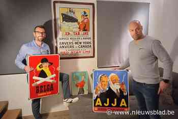 Verzamelaars van oude reclameborden organiseren beurs: “Elk exemplaar is uniek”
