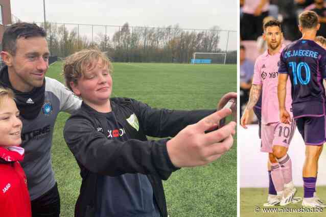 Brecht Dejaegere dolt met jeugdspelertjes tijdens ‘winterrust’ en beantwoordt vragen over Messi: “Vooraf mijn Spaans geoefend”