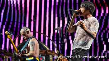 Red Hot Chili Peppers tour with guests Ice Cube and IRONTOM coming to Virginia Beach in summer 2024