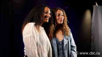 Canadian trailblazers Sarah Nurse, Saroya Tinker reflect on experiences of being Black women in hockey