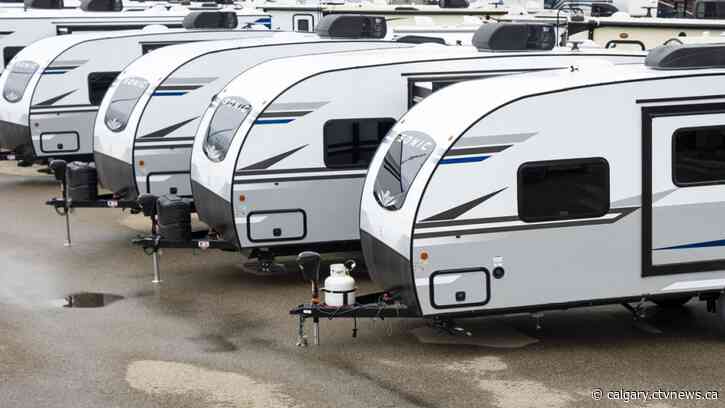 Proposed RV parking rule changes quashed by Calgary committee