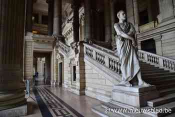‘Nazimuziek’ bij Joodse inspecteurs: oud-politiecommissaris veroordeeld voor antisemitische en vrouwonvriendelijke pesterijen