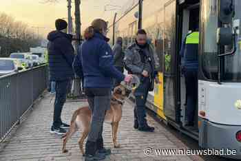 Politie Minos en De Lijn voeren grootschalige controleactie: “124 passagiers betrapt op zwartrijden, elf personen met drugs op zak”