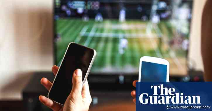 ‘Suddenly it’s cool’: children believe use of influencers in gambling ads makes it seem fun