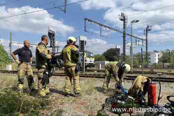 Man beticht van brandstichting: “Heb nog proberen blussen met mijn blik bier”