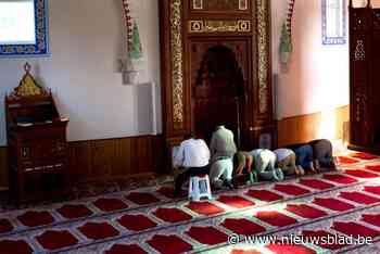 Diyanet-moskee Tessenderlo verliest uitzicht op erkenning door homofobie, Demir doet aangifte wegens haatspraak en discriminatie