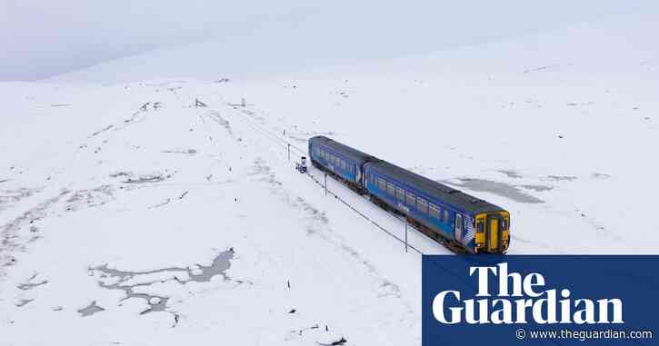 ‘Polar express’: passengers hit out at cold conditions on Scottish train line
