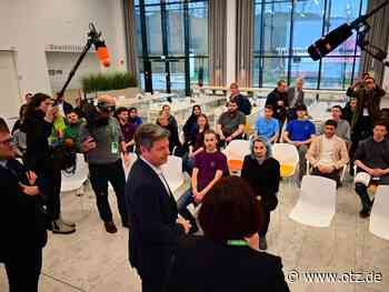 Jenoptik bietet Wirtschaftsminister Habeck einen Wohlfühltermin