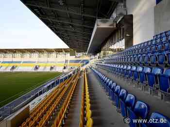 Halbfinale angesetzt: SV Schott empfängt den FC Carl Zeiss Jena in Fußballarena
