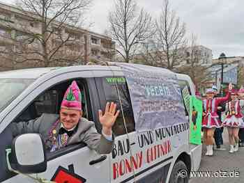 Mini-Rosenmontagsumzug in Jena-Winzerla