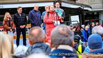 Für Vielfalt  und   Toleranz: Omas gegen rechts  planen   nächste   Demo in Nagold