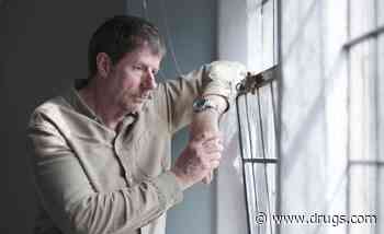 Adults Living Alone Have Higher Reported Feelings of Depression