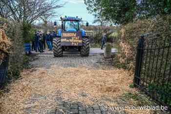 Landbouwers bevuilen oprit en gooien voetzoekers aan woonst Diepenbeekse beleidsman Natuurpunt