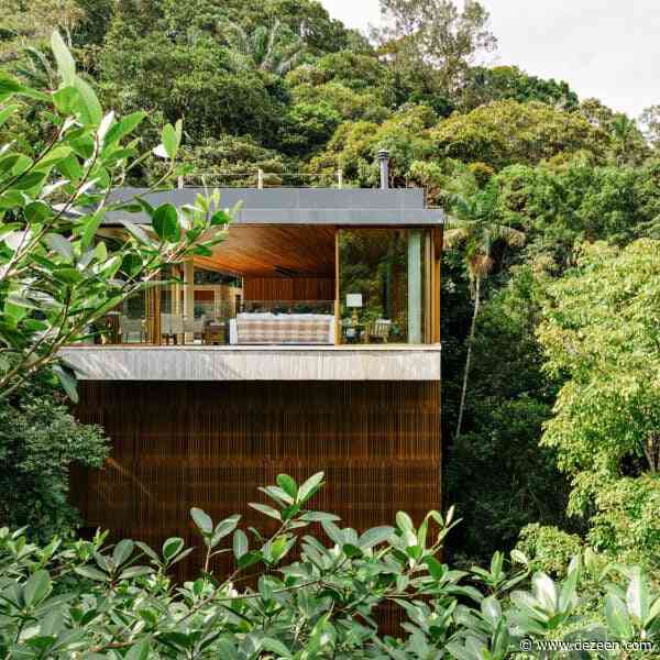 DB Arquitetos stacks house with wooden screens on Brazilian coast