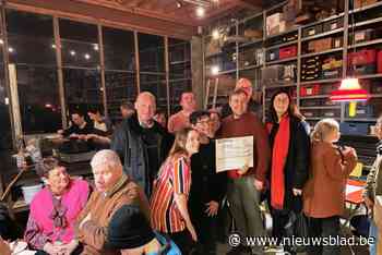 Groot buurtfeest verdient gulle feestcheque