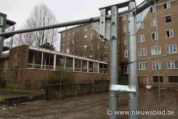 Tweehonderd hekken rond oud ziekenhuis Maaseik: maandag start afbraak