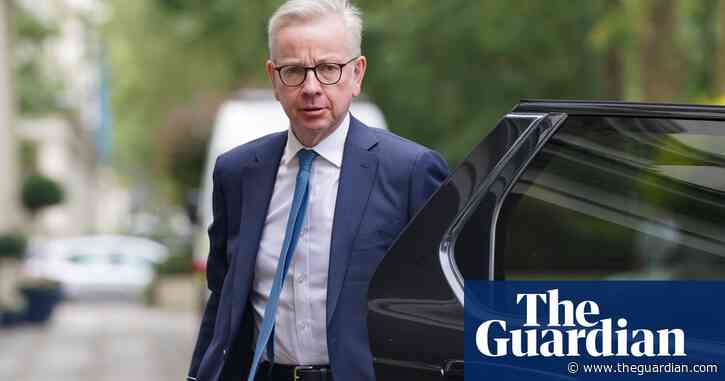 English councils to get extra £600m funding to ease soaring costs