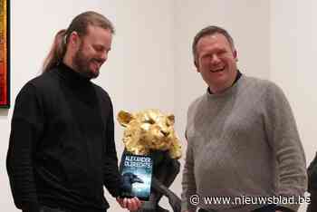 Schrijver stelt twee boeken tegelijkertijd voor, en eentje speelt zich af in studentenstad: “Het moest ooit eens de setting zijn”