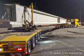 De eerste ‘liggers’ van de bypass zijn gearriveerd. En zo komen er in totaal 915 naar Antwerpen