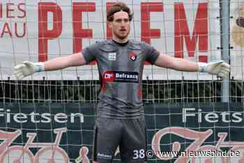 Robbe Tant krijgt onverwacht zijn kans in doel bij Winkel Sport na vertrek Kudimbana en blessure Vanwalleghem: “Een nieuwe wereld gaat open”