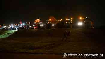 Tientallen boeren voeren demonstratie langs A12 Gouda - Met video