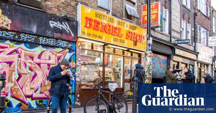 Piece of London’s Jewish East End feared lost as Beigel Shop shuts