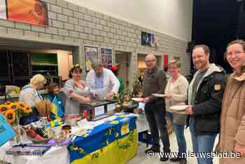 500 mensen komen proeven van de wereld