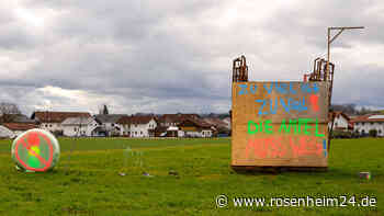 „Unangenehmes Symbol“: Was passiert mit dem Galgen an der B15 bei Rott?