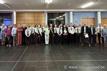 Politie reikt onderscheidingen uit aan medewerkers die zich uitzonderlijk hebben ingezet voor de samenleving